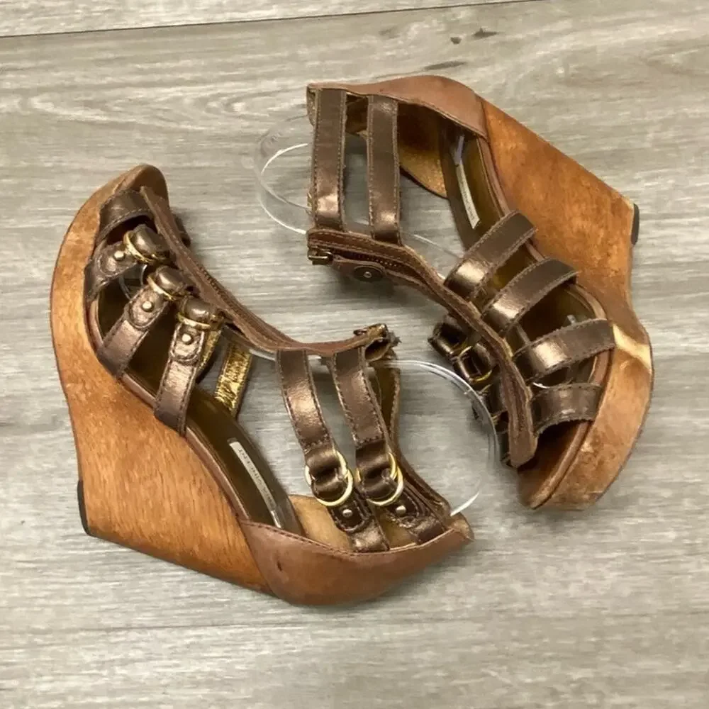 Cynthia Vincent Pacey Gladiator Wedge Bronze Size 9